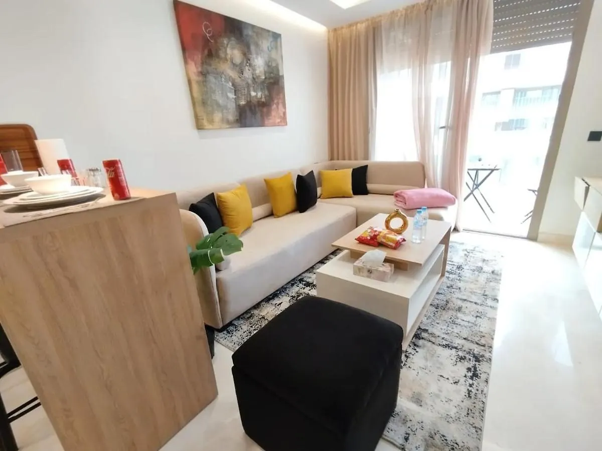 Residence La Reine II 24H Reception Cosy & Central Apartment 1 Minute Near To Mohammed V Sports Complex 5 Min By Car To Ain Diab Corniche With Optical Fiber Wifi Casablanca Marrocos